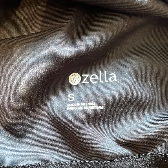 🌟5 for $25🌟 Studio Lite Longline Sports Bra in Grey Depths Say My Name Camo - Picture 4 of 5